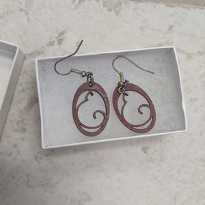 NIB Handmade wooden cat silhouette drop earings